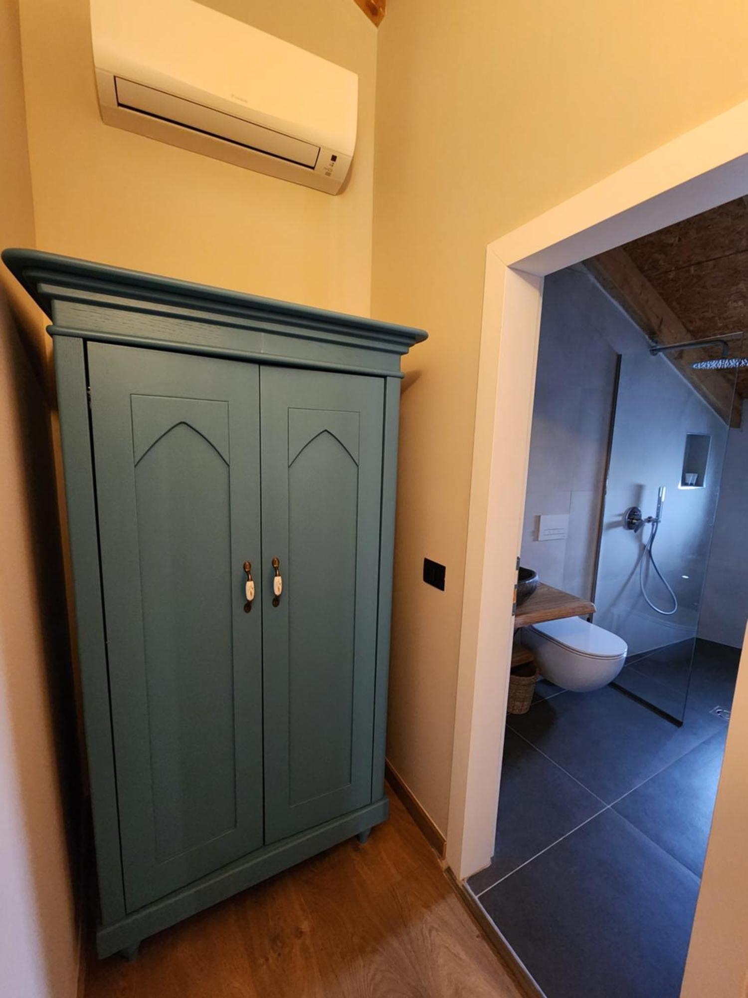 Kelcyre Guesthouse Te Avllia מראה חיצוני תמונה
